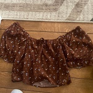 Off shoulder crop top